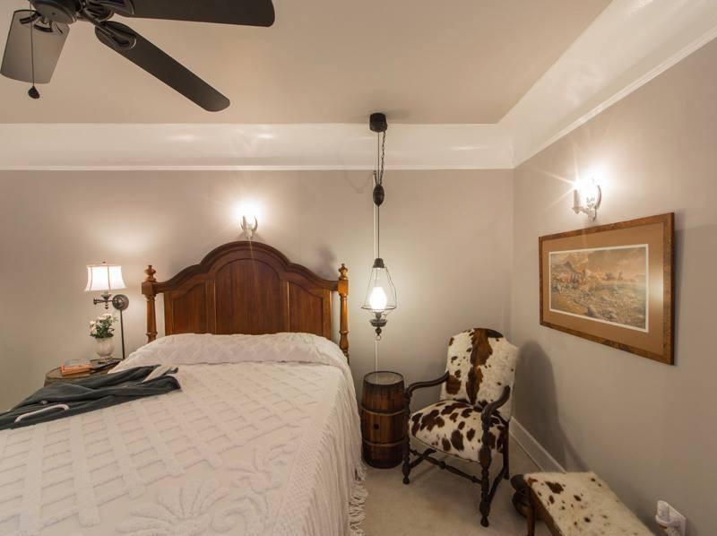 Knob Hill Bed And Breakfast Flint Exterior photo